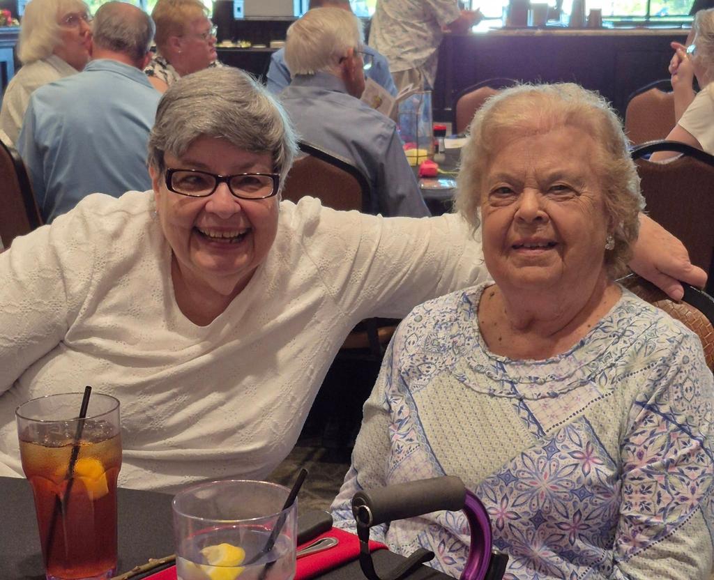 Past President's Dinner
Patty Kidwell