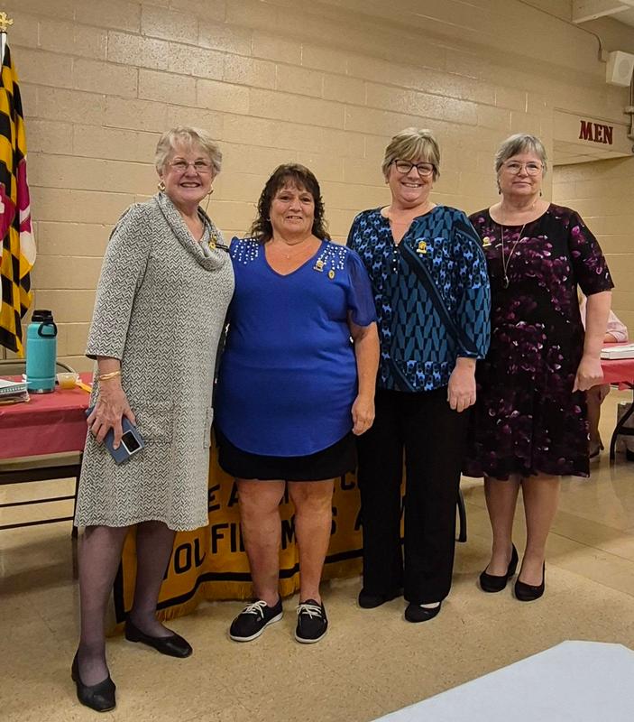 LAMSFA President Joan Kramer, LA Vice President Theresa Winklemeyer, LA Secretary Helen Thomas, LA Guard Diane Jones
